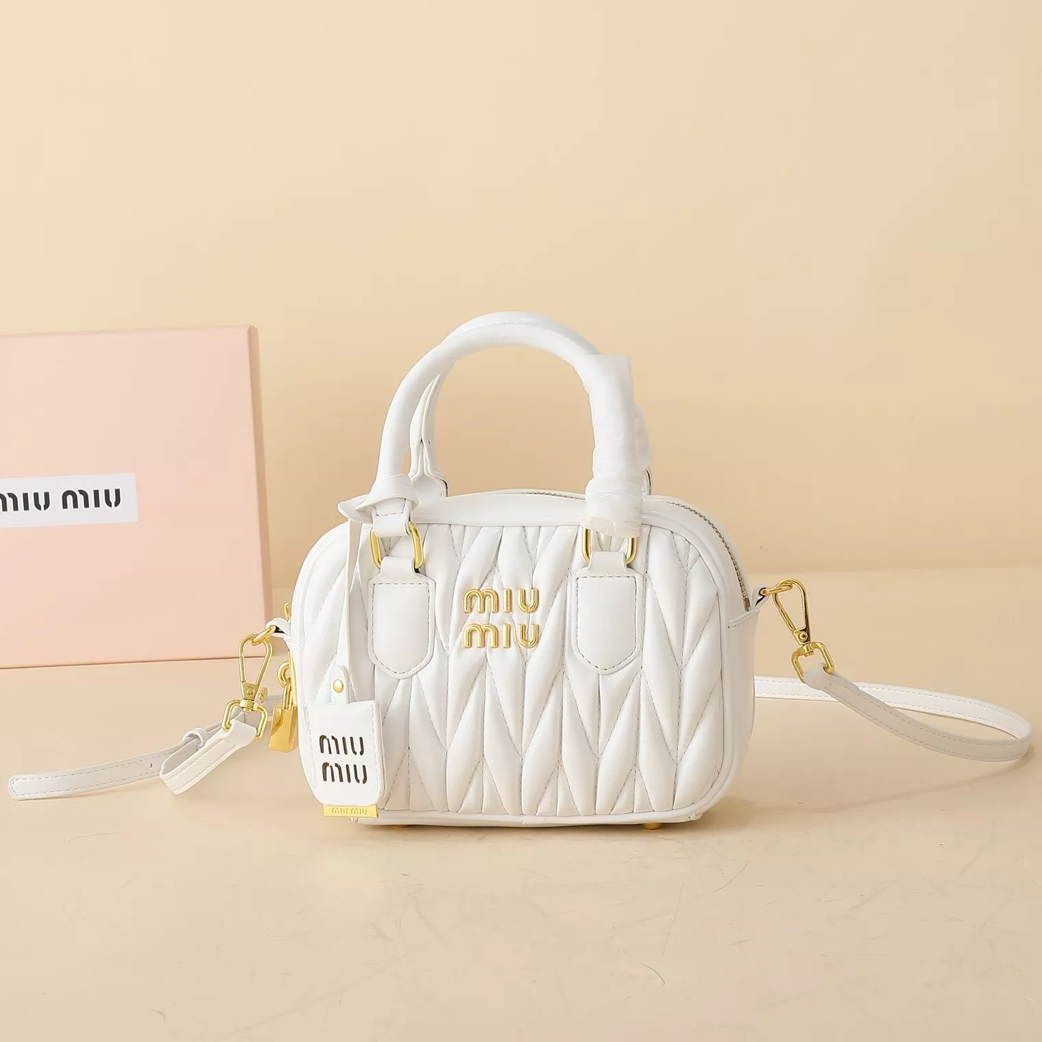 miu miu aaa qualite sac a main  pour femme s_1272741